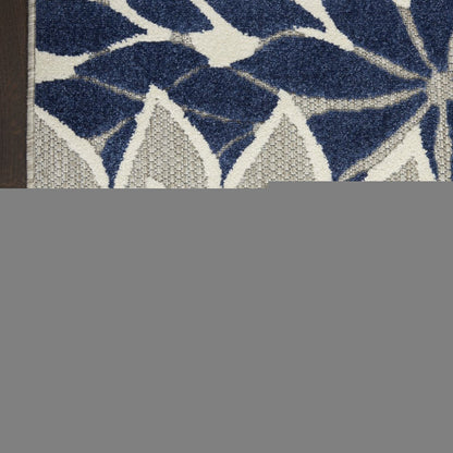 4' X 6' Black And White Indoor Outdoor Area Rug HomeRoots