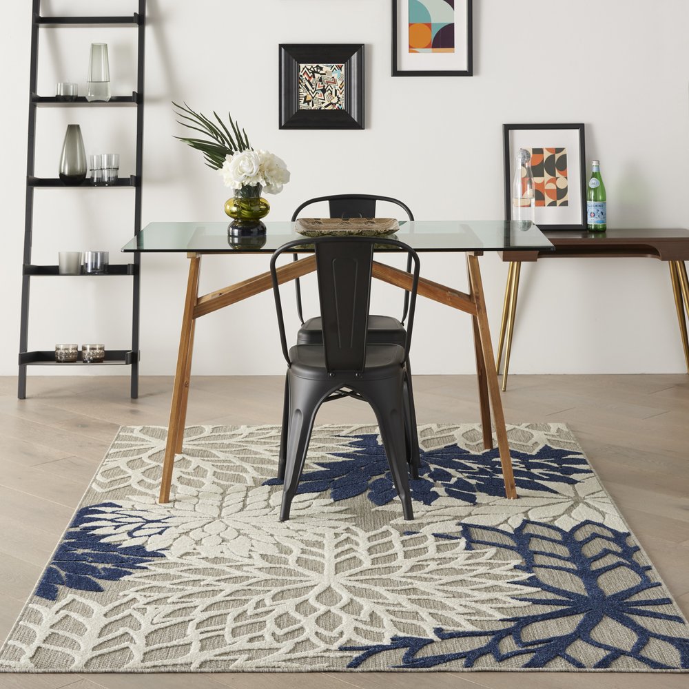 4' X 6' Black And White Indoor Outdoor Area Rug HomeRoots