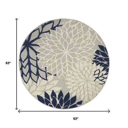 4' X 6' Black And White Indoor Outdoor Area Rug HomeRoots