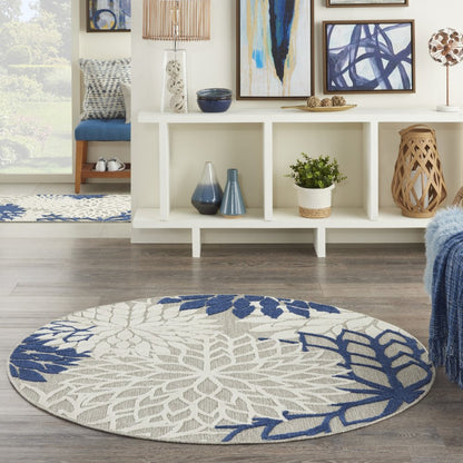 4' X 6' Black And White Indoor Outdoor Area Rug HomeRoots