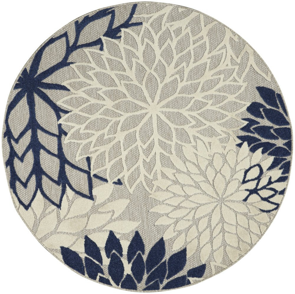 4' X 6' Black And White Indoor Outdoor Area Rug — view 178