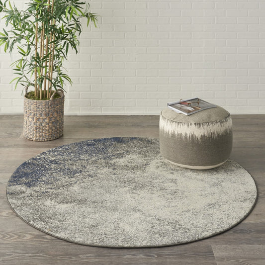 4' X 6' Gray And Ivory Abstract Power Loom Area Rug