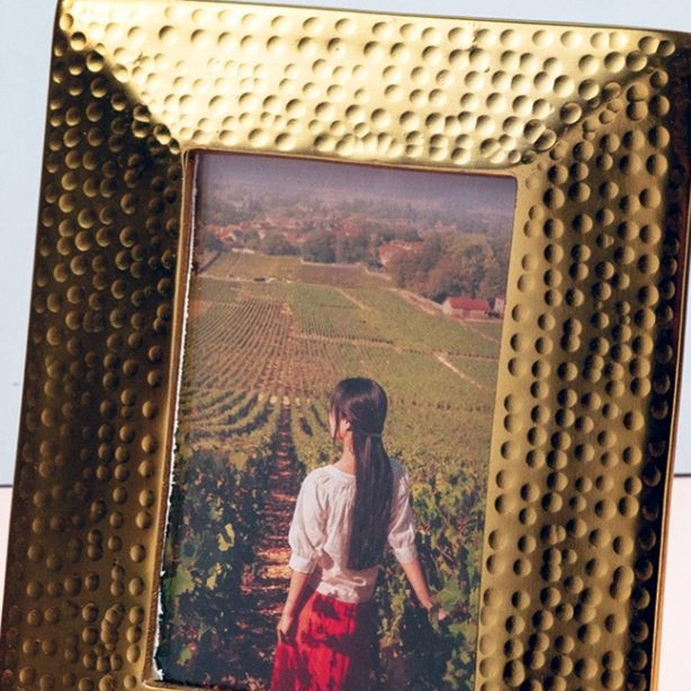 4" X 6" Hammered Golden Picture Frame