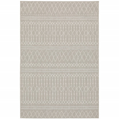 7' x 9' Gray and Ivory Indoor Outdoor Area Rug