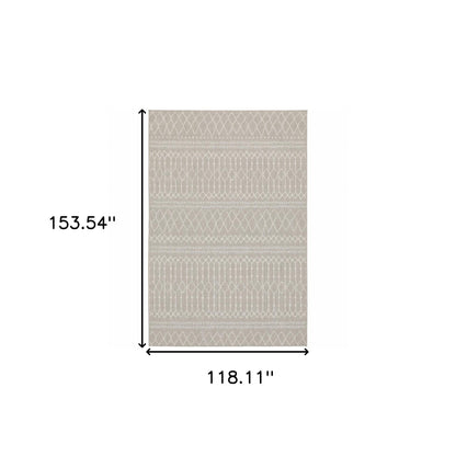 7' x 9' Gray and Ivory Indoor Outdoor Area Rug