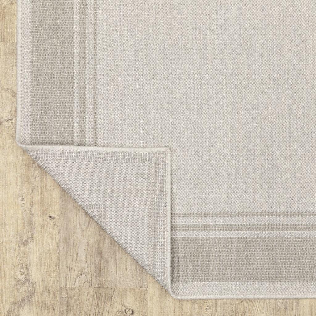 3' X 5' Gray and Ivory Indoor Outdoor Area Rug - FurniFindUSA