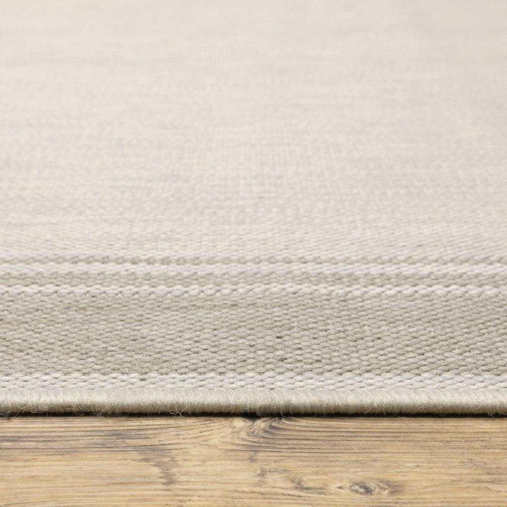 3' X 5' Gray and Ivory Indoor Outdoor Area Rug - FurniFindUSA