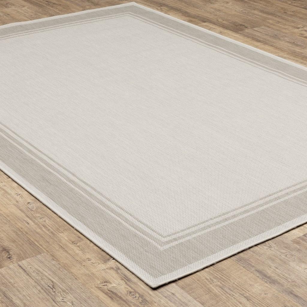 3' X 5' Gray and Ivory Indoor Outdoor Area Rug - FurniFindUSA