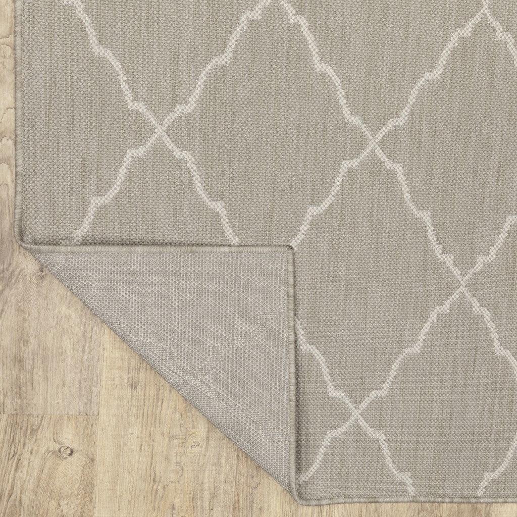 3' X 5' Gray and Ivory Indoor Outdoor Area Rug - FurniFindUSA