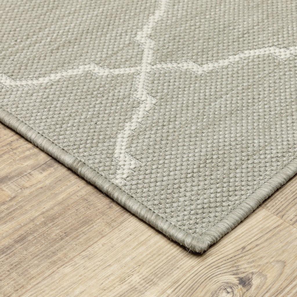 3' X 5' Gray and Ivory Indoor Outdoor Area Rug - FurniFindUSA