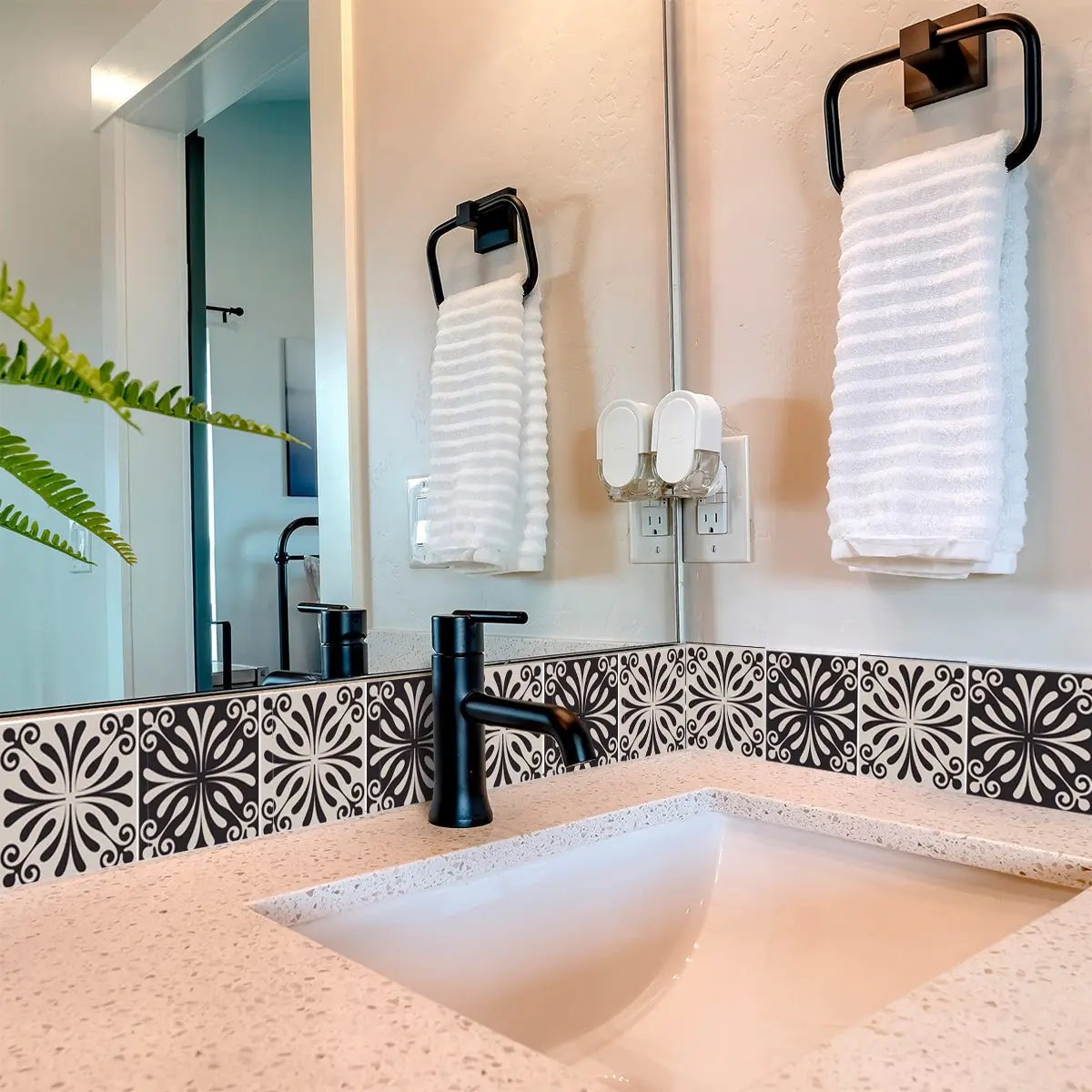 4" X 4" Cinnamon Swirl Peel And Stick Removable Tiles HomeRoots