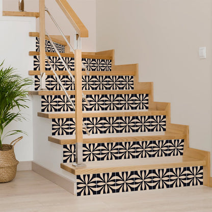 12" x 12" Cream Vinyl Arabesque Peel And Stick Removable Tiles HomeRoots