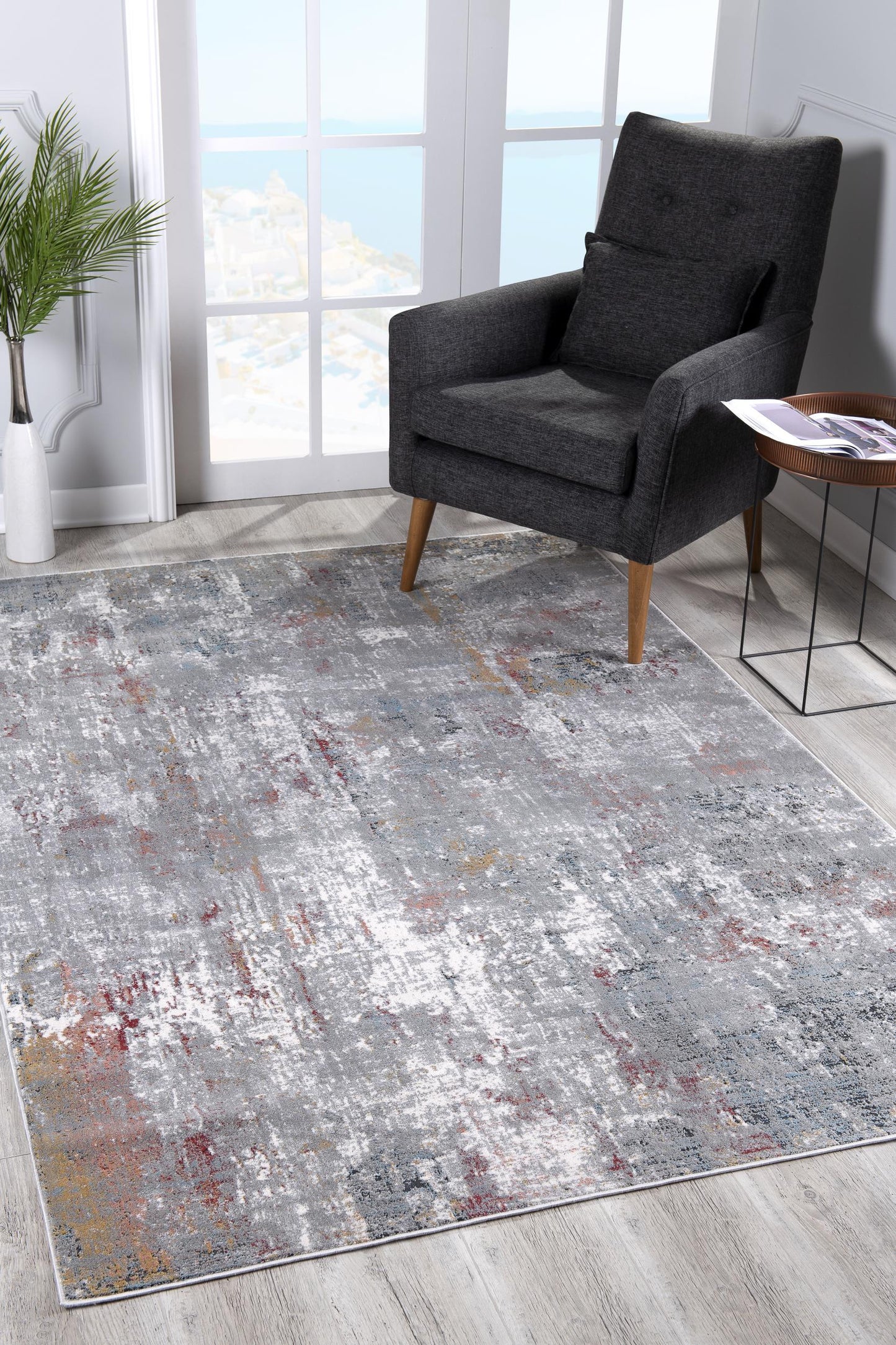 4' X 6' Gray And Ivory Abstract Area Rug