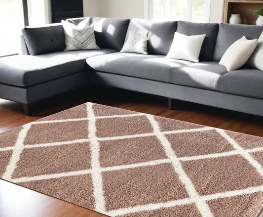 7' X 9' Beige Geometric Area Rug - 78.0" (H) x 112.0" (W) x 1.6" (D)