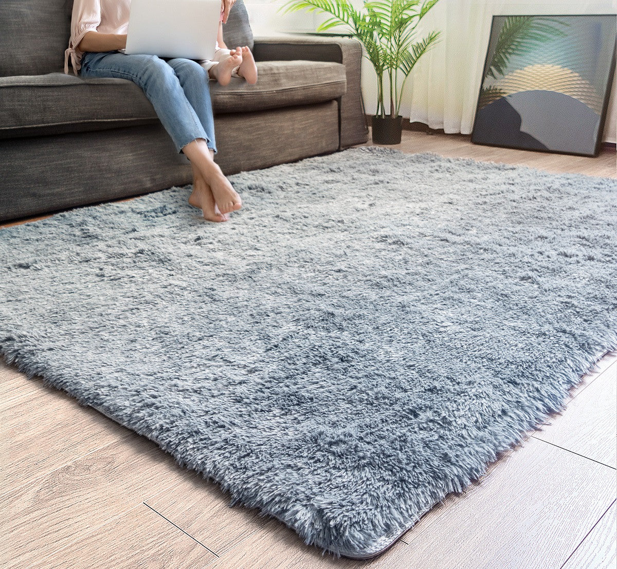 4' X 5' Gray Shag Power Loom Non Skid Area Rug