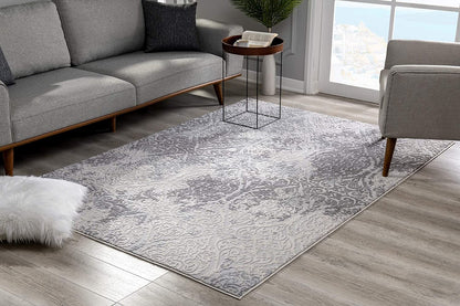 4’ X 6’ Cream And Gray Tinted Ogee Pattern Area Rug