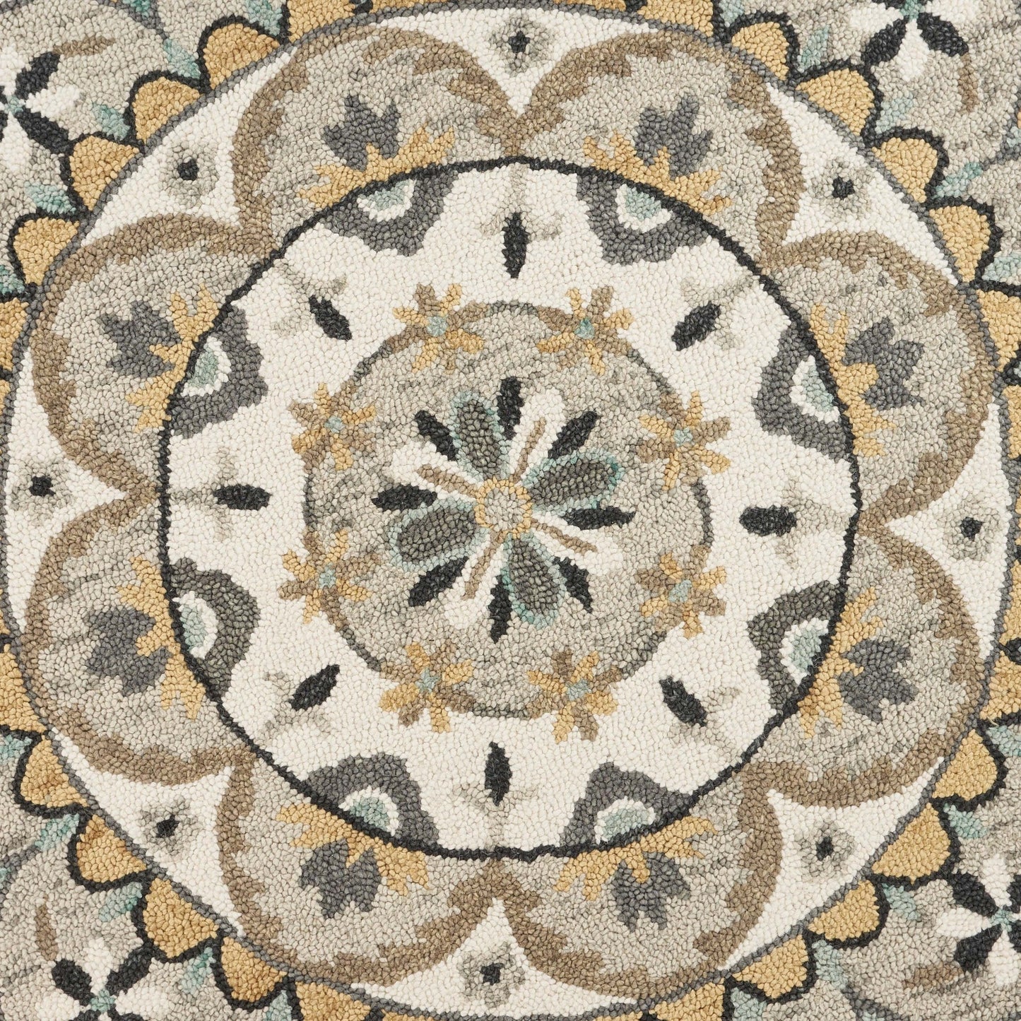 4’ Round Gray And Ivory Floral Bloom Area Rug