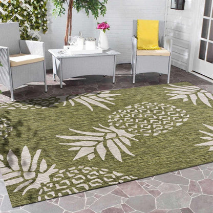 5' X 7' Green Floral Indoor Outdoor Area Rug - FurniFindUSA