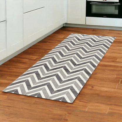 8' X 11' Gray Chevron Dhurrie Area Rug