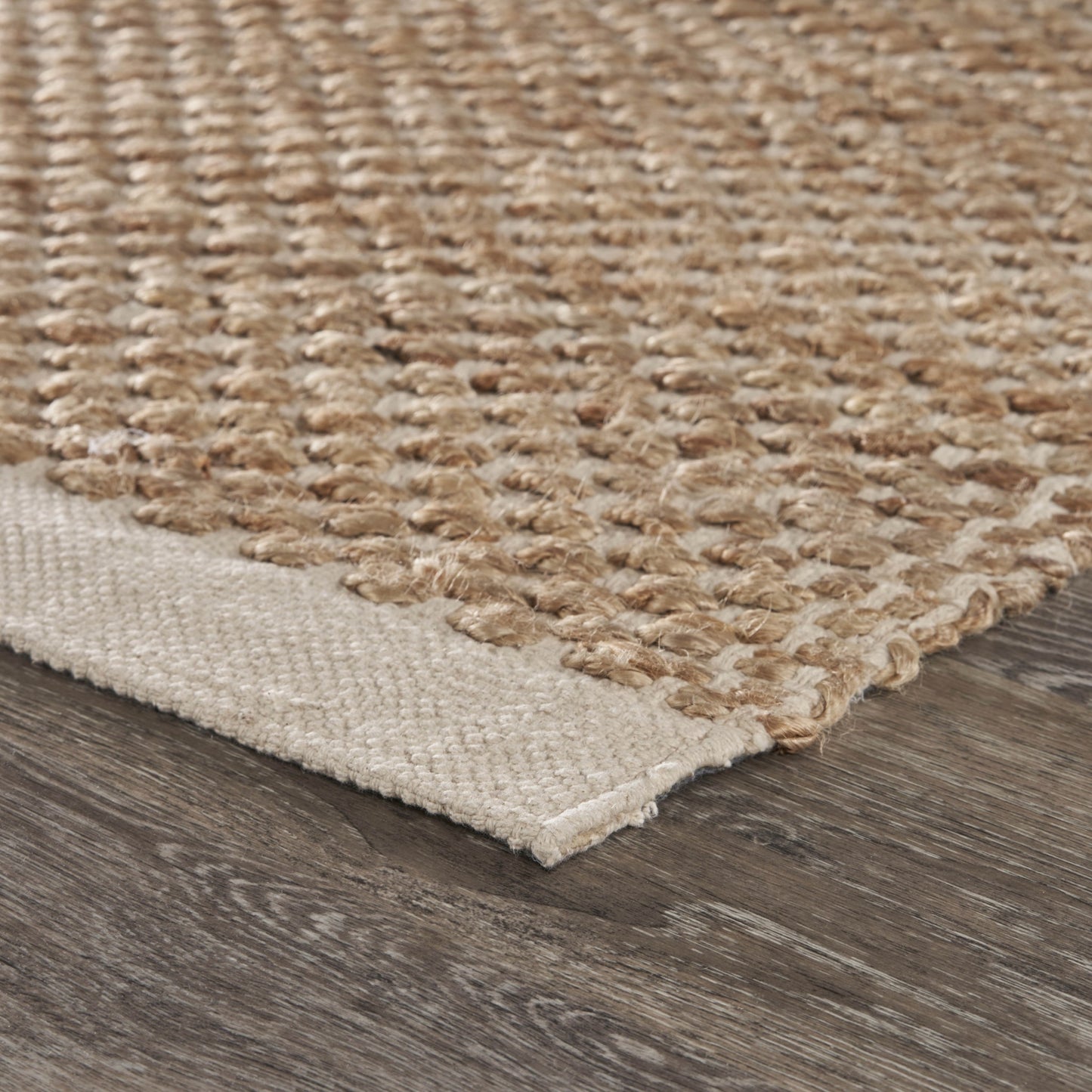 5’ x 8’ Tan and White Detailed Woven Area Rug