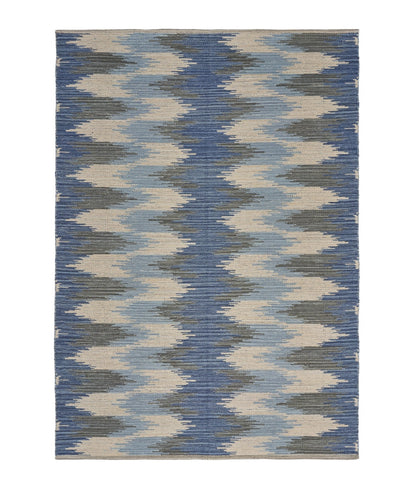 5’ x 7’ Blue and Cream Ikat Pattern Area Rug