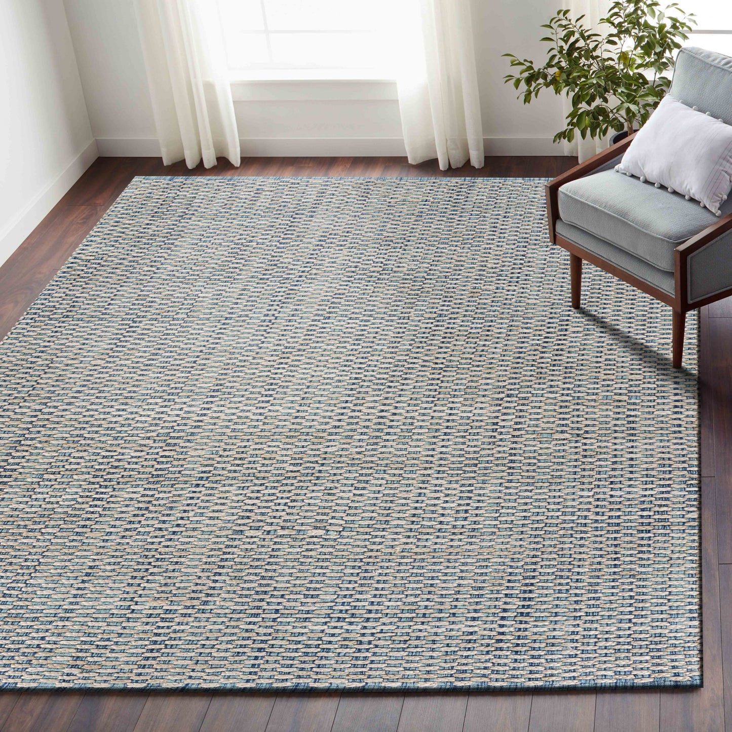 8’ x 10’ Blue and Beige Toned Area Rug