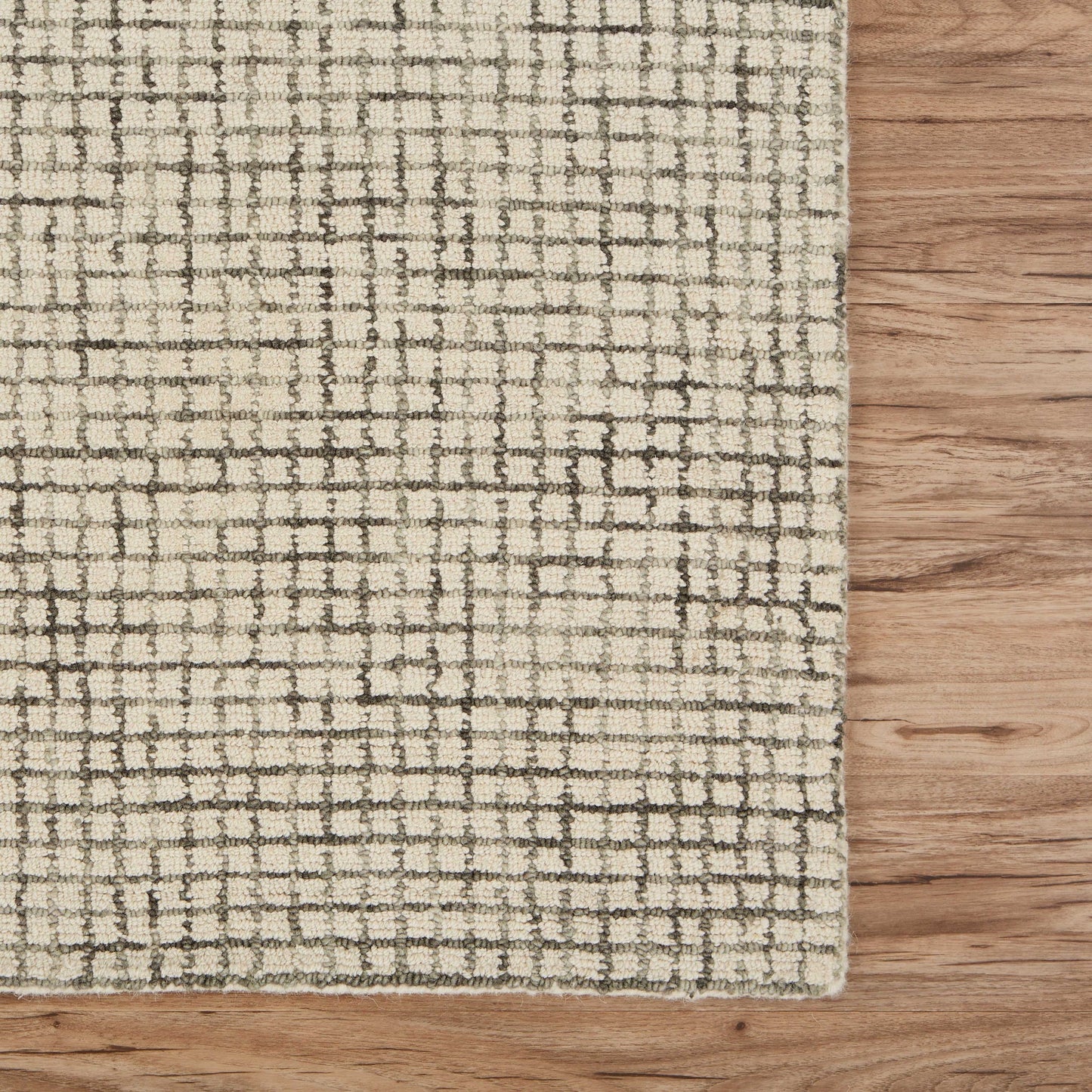 5' X 8' Tan Wool Hand Loomed Area Rug