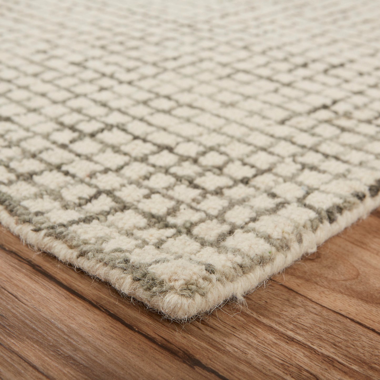 5' X 8' Tan Wool Hand Loomed Area Rug