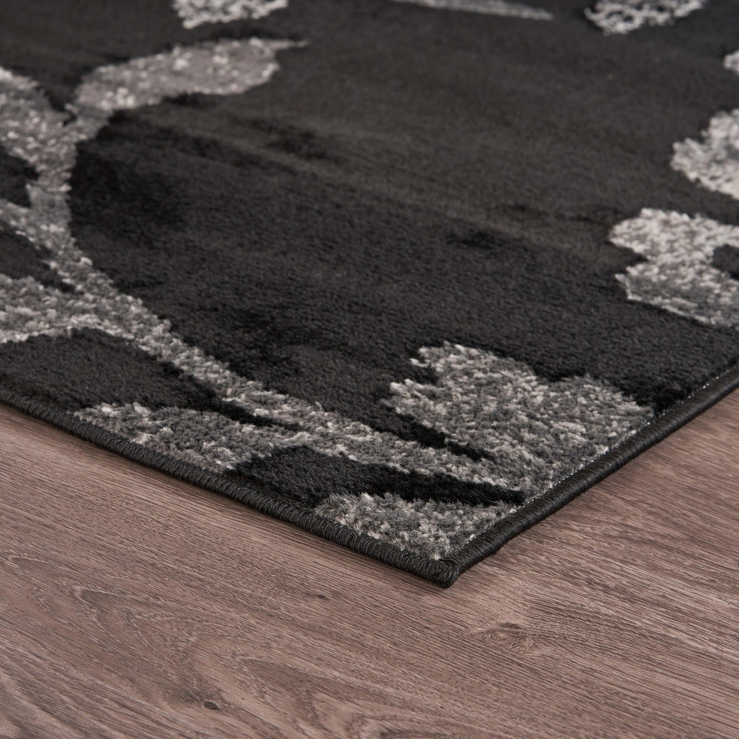 5' x 7' Black Gray and White Floral Vines Area Rug