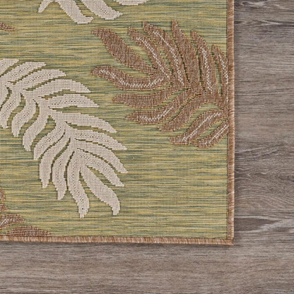 5' X 7' Green And Ivory Indoor Outdoor Area Rug - FurniFindUSA