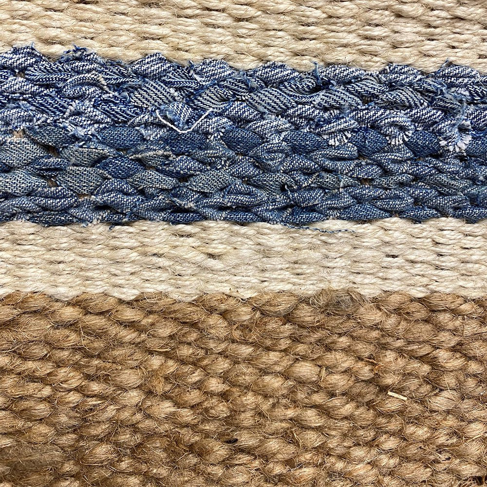 5' X 7' Blue And Brown Dhurrie Hand Woven Area Rug