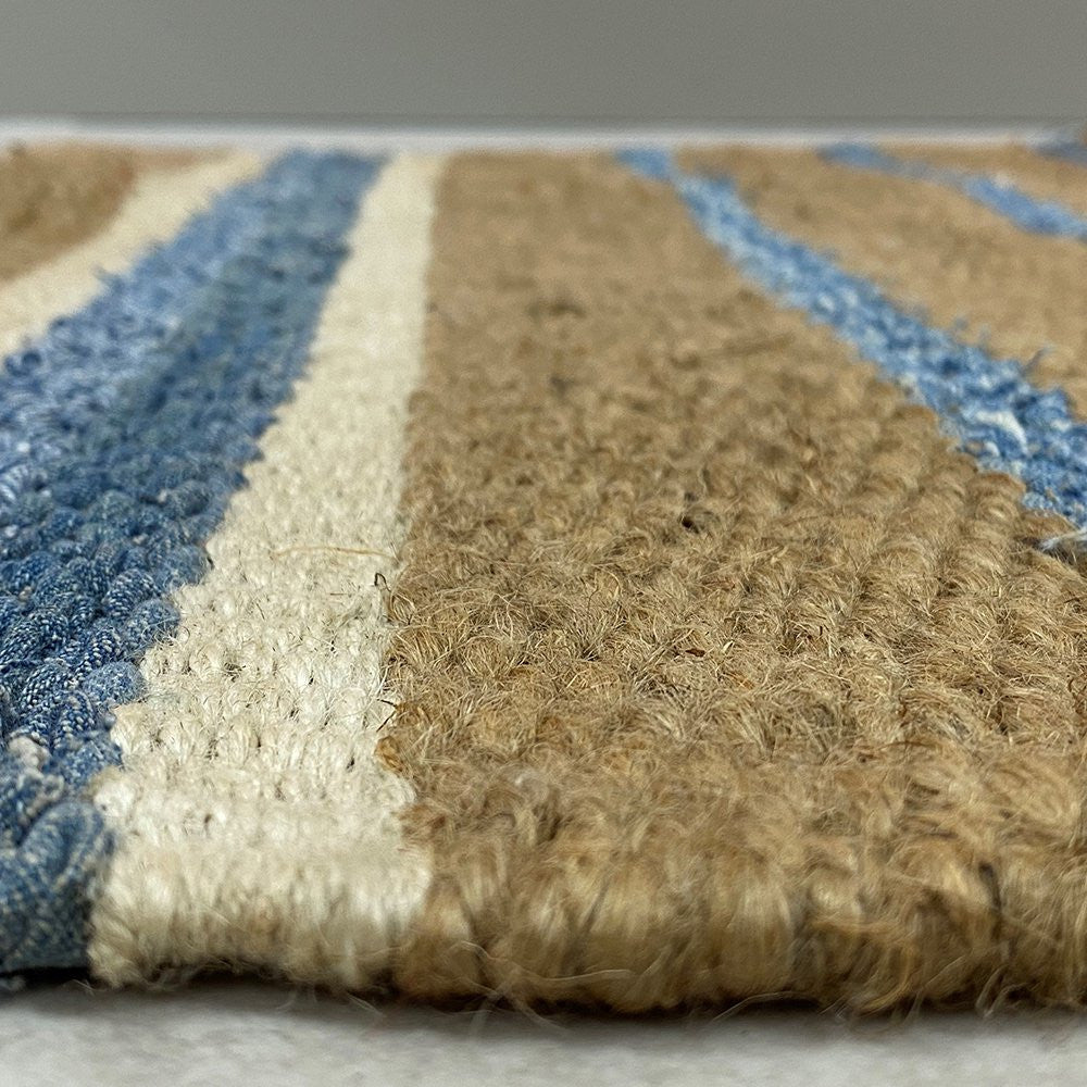 5' X 7' Blue And Brown Dhurrie Hand Woven Area Rug