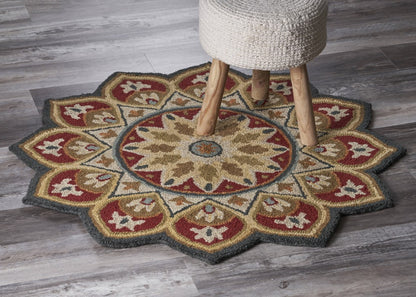 4’ Round Red Decorative Petaled Edge Area Rug