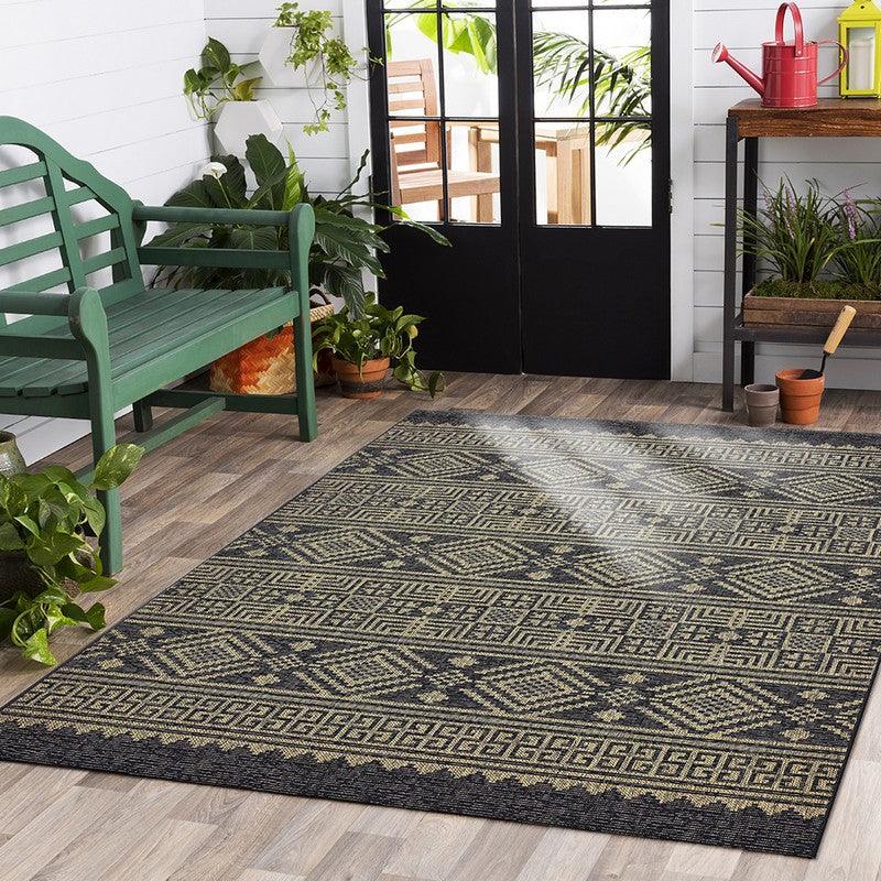 5' X 8' Brown And Black Indoor Outdoor Area Rug - FurniFindUSA