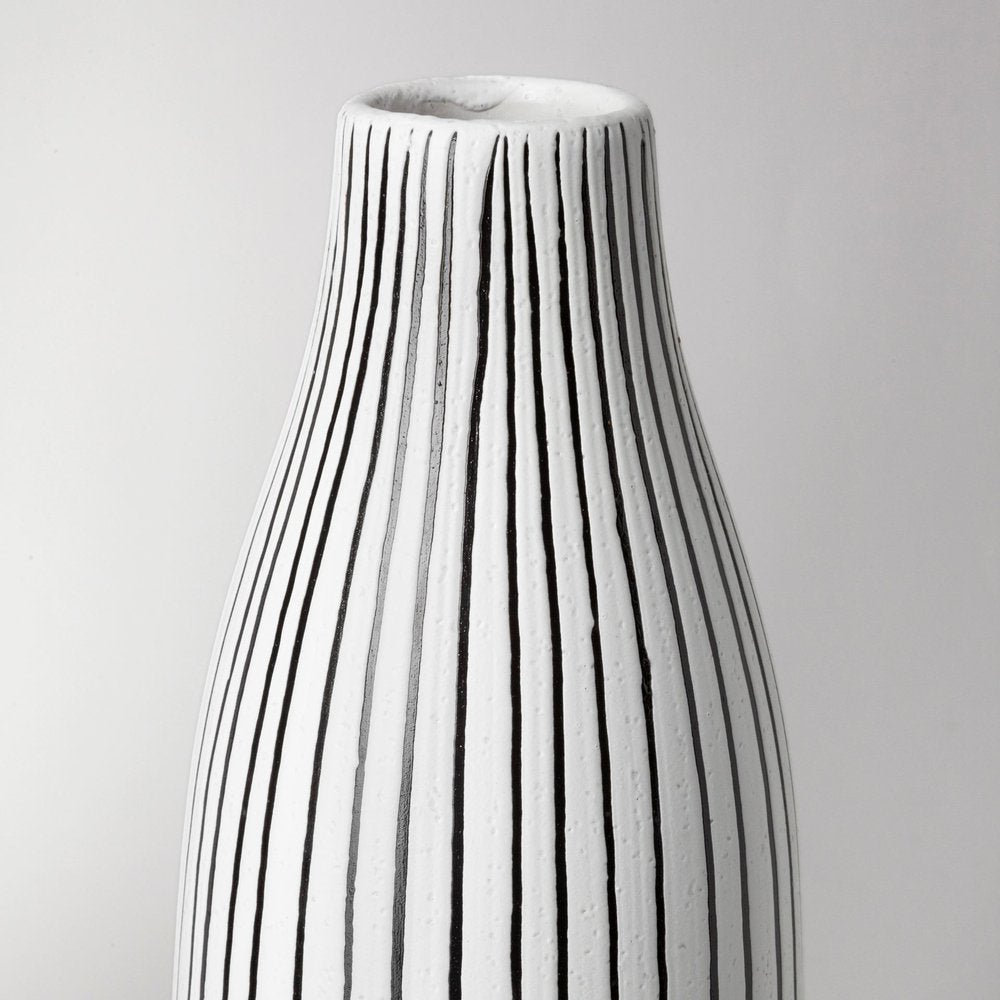 18" Black And White Abstract Cylinder Ceramic Table Vase HomeRoots