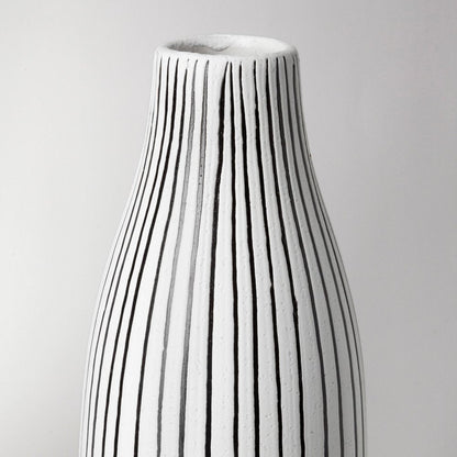 18" Black And White Abstract Cylinder Ceramic Table Vase HomeRoots