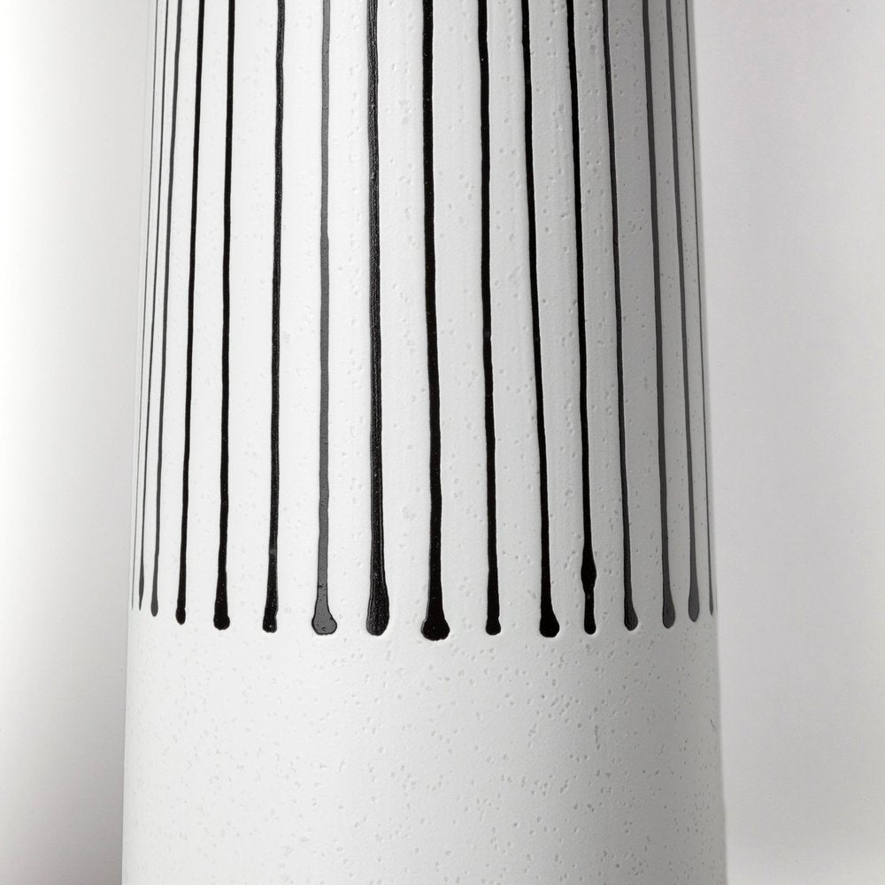 18" Black And White Abstract Cylinder Ceramic Table Vase HomeRoots