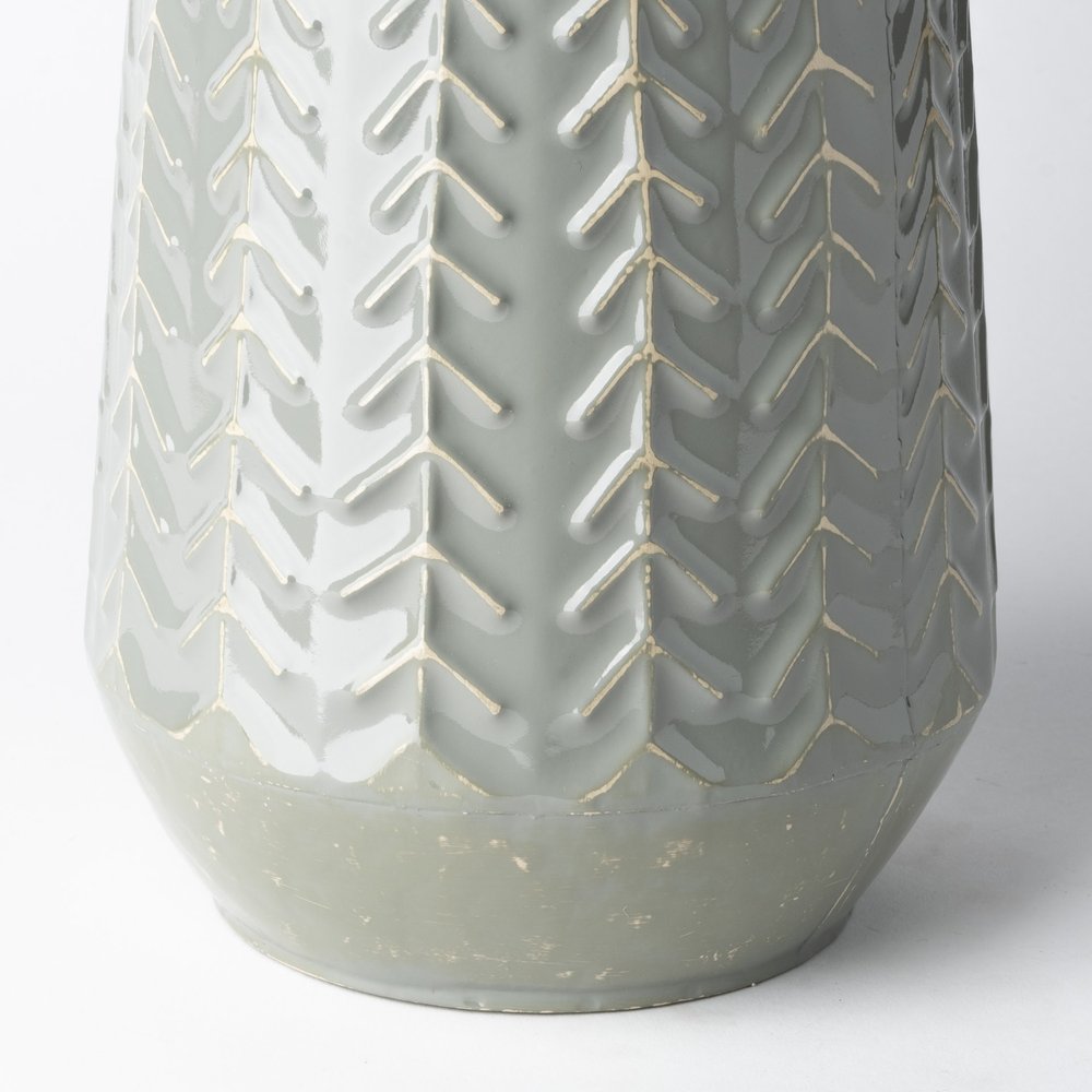 11" Green Abstract Cylinder Metal Table Vase HomeRoots