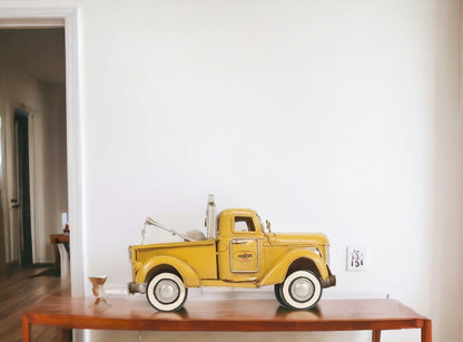 c1926 Pennzoil Tow Truck Yellow Model Sculpture