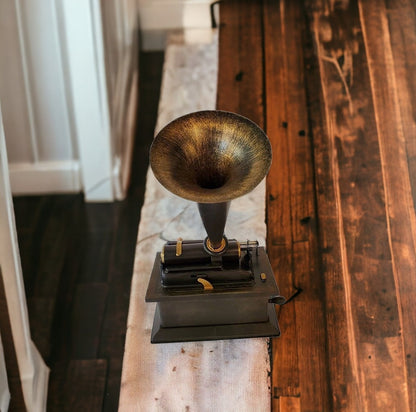 c1901 Edison Standard Phonograph Replica Sculpture