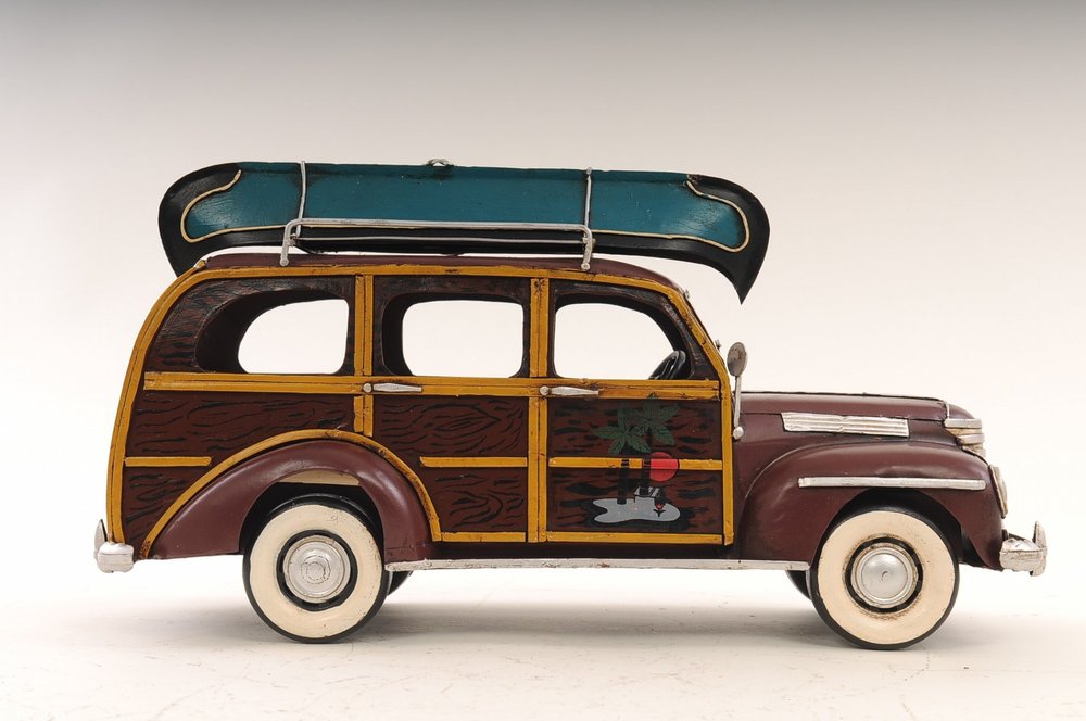 c1947 Chevrolet Suburban Sculpture HomeRoots