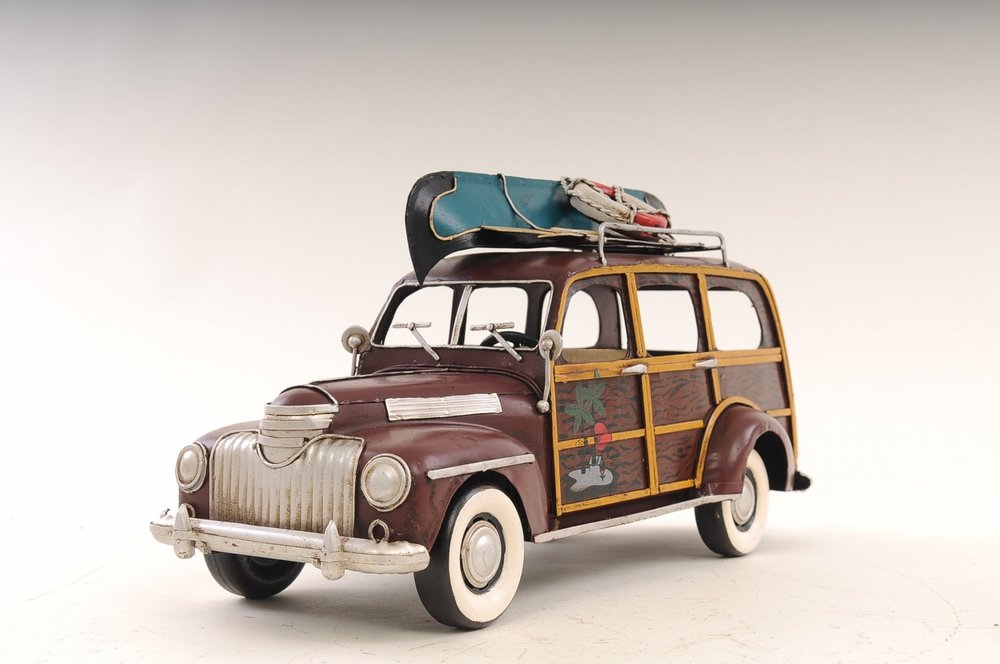 c1947 Chevrolet Suburban Sculpture HomeRoots