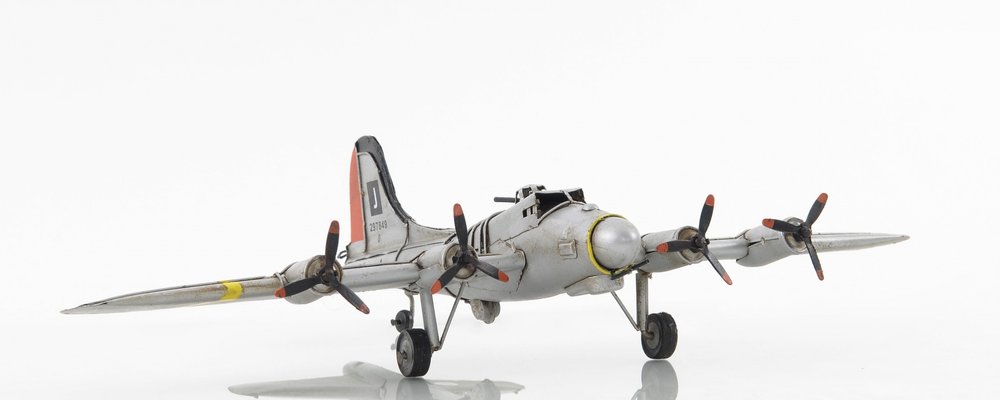 c1938 Boeing B-17 Flying Fortress Sculpture — view 2