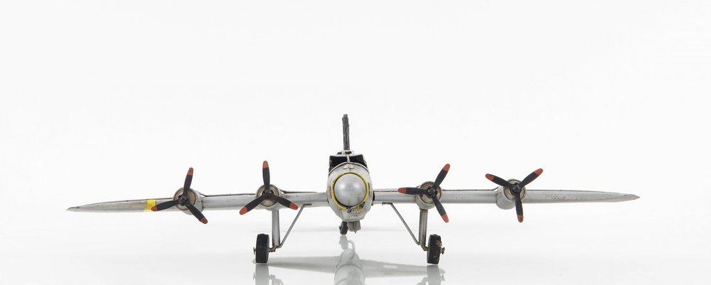 c1938 Boeing B-17 Flying Fortress Sculpture HomeRoots