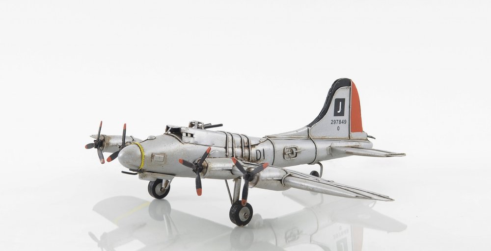 c1938 Boeing B-17 Flying Fortress Sculpture HomeRoots