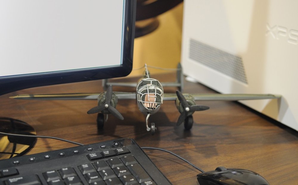 4" Gray and White Metal Hand Painted c1941 North American B-25 Mitchell Bomber Model Airplane HomeRoots