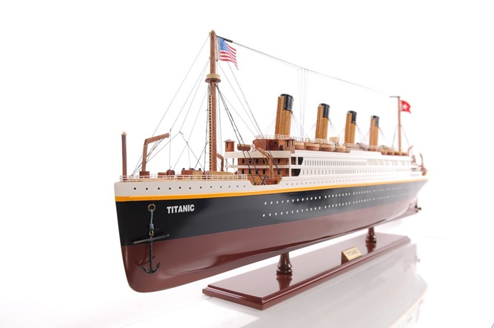 14" Black and Red Solid Wood Hand Painted 1912 RMS Titanic Large Model Boat HomeRoots