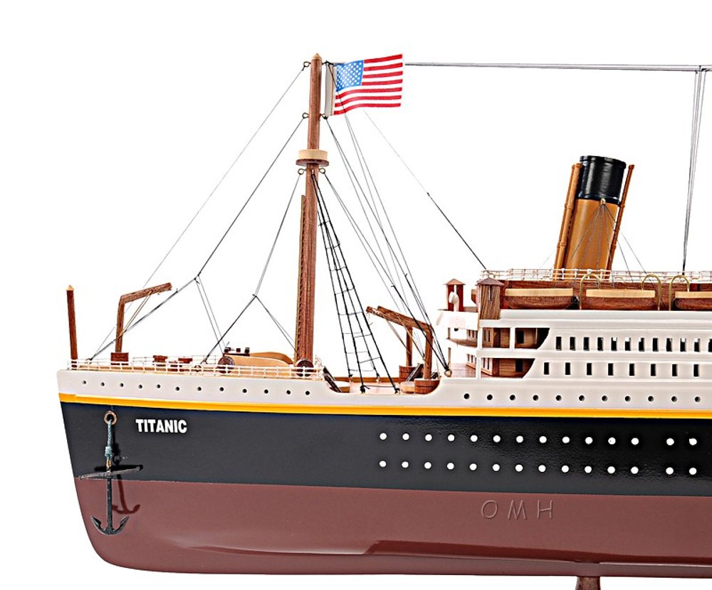 11" Black and Red 1912 RMS Titanic Medium Boat Hand Painted Decorative Boat HomeRoots