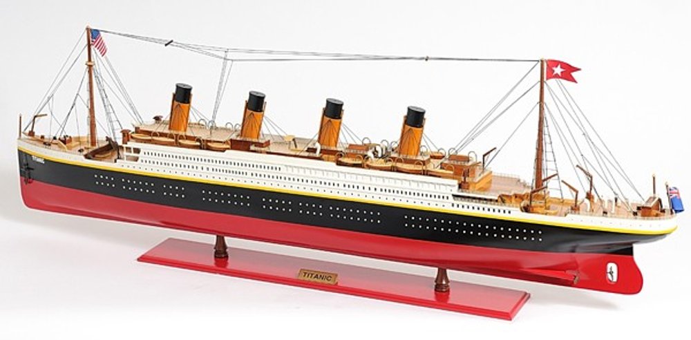19" Black And Red Solid Wood 1912 RMS Titanic Hand Painted Model Boat HomeRoots