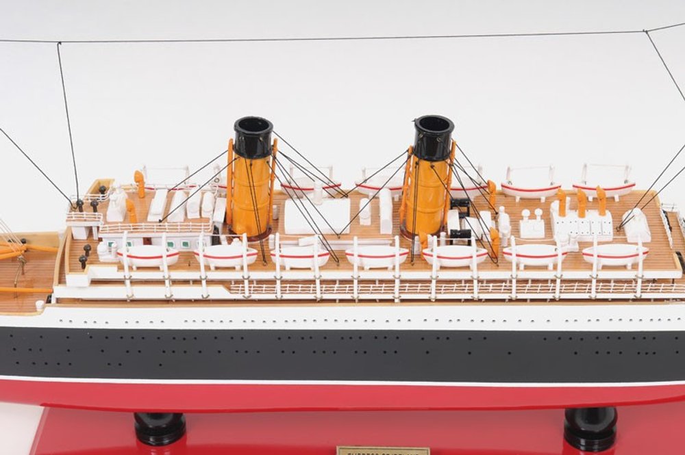 13" Black and Red Solid Wood Hand Painted RMS Empress of Ireland Model Boat — view 3